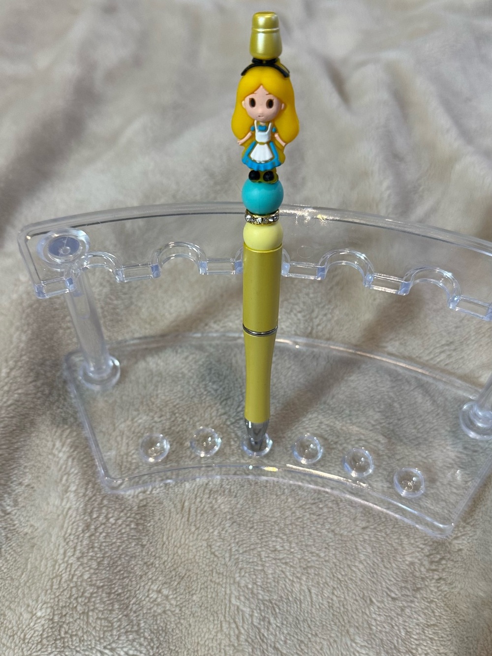 Alice beaded pen